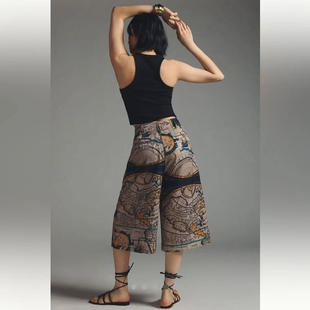 Anthropologie NWT Tiny Twilight Capri Pants size S. - Picture 4 of 16